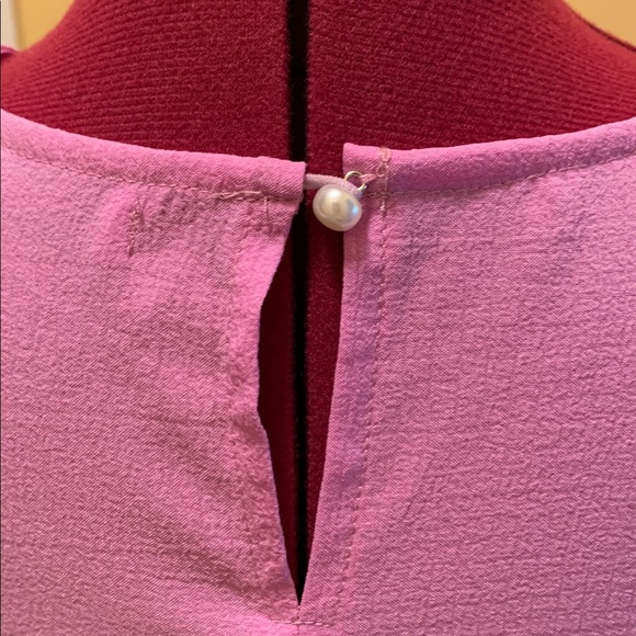 She Di Women's Top with gathered shoulder short sleeves NWOT - Picture 7 of 14